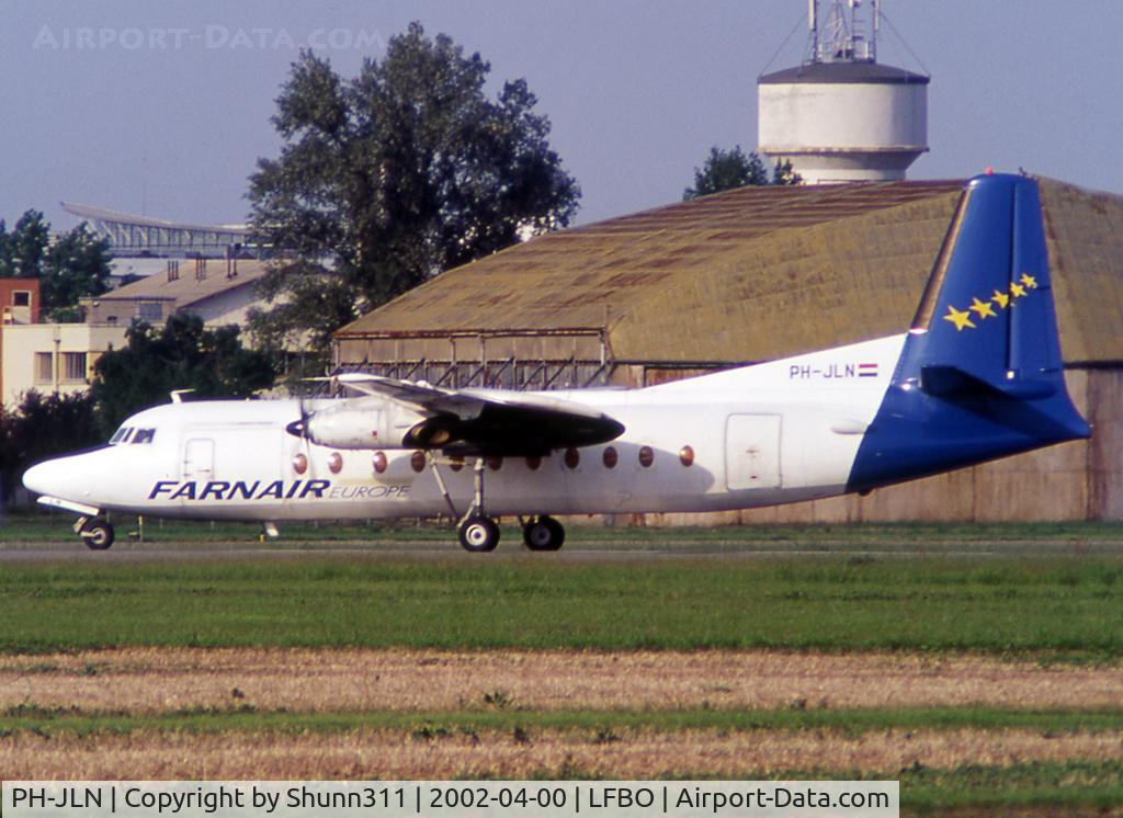 PH-JLN, 1971 Fokker F-27-500 Friendship C/N 10449, Ready for take off from rwy 33R