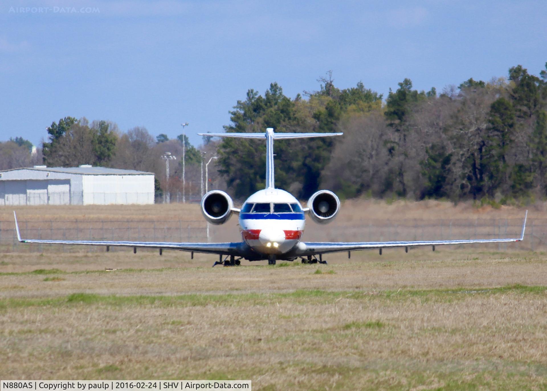 N880AS, 2002 Bombardier CRJ-200ER (CL-600-2B19) C/N 7606, At Shreveport Regional.