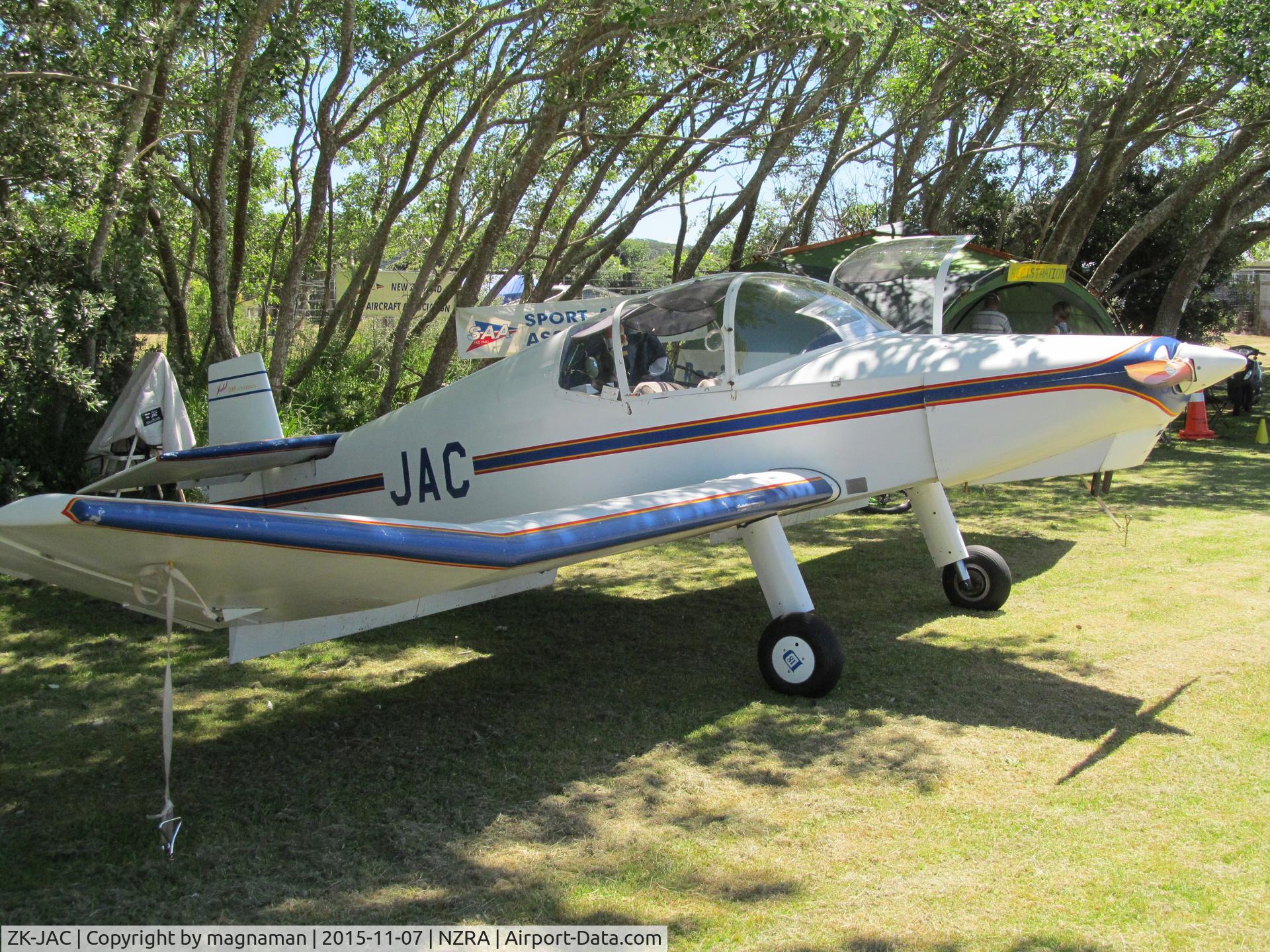 ZK-JAC, Jodel D-18 C/N 426/1, in for fly in