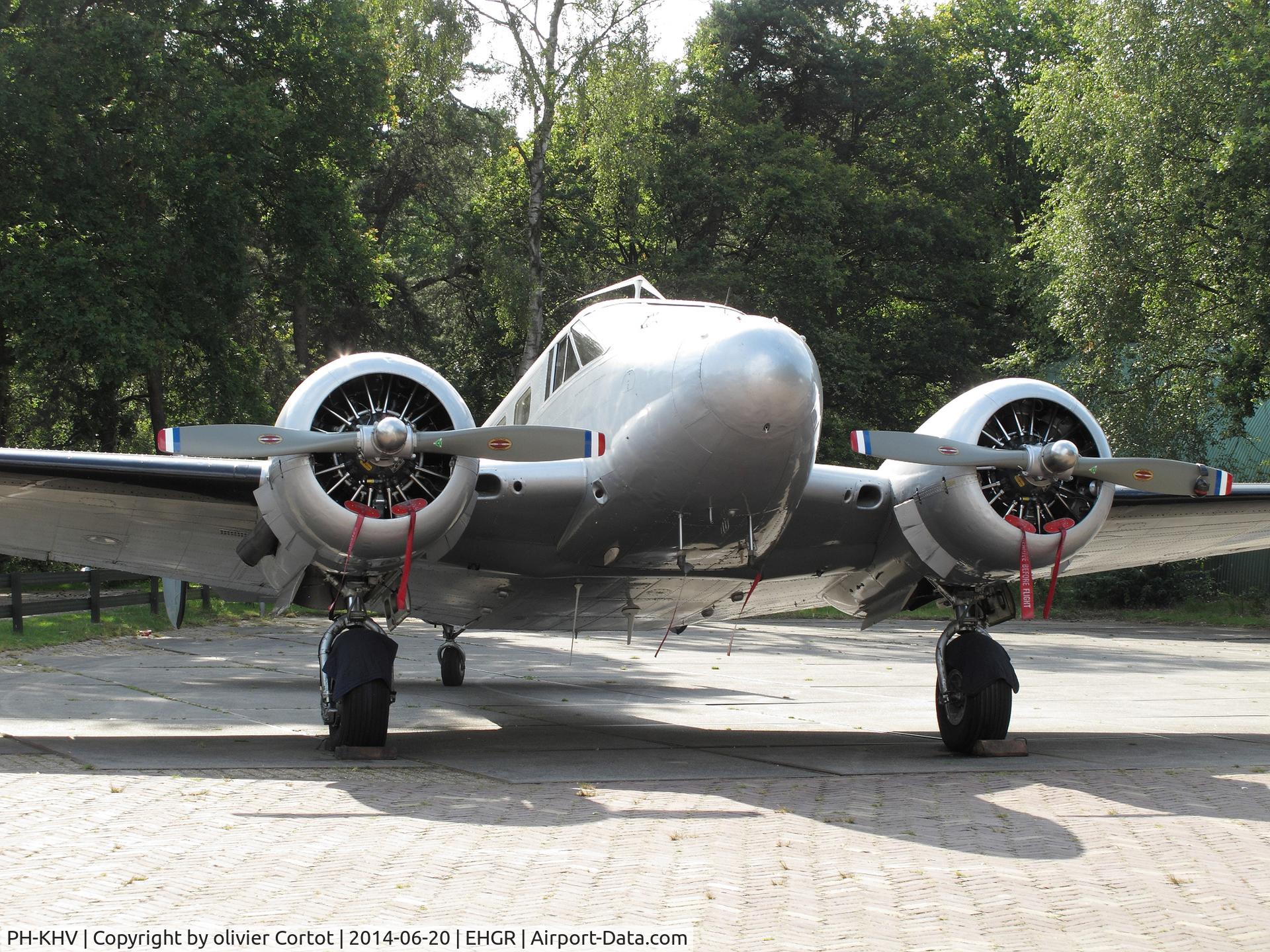 PH-KHV, 1952 Beech Expeditor 3NM (D18S) C/N A-904/CA-254, Gilze Rijen 2014