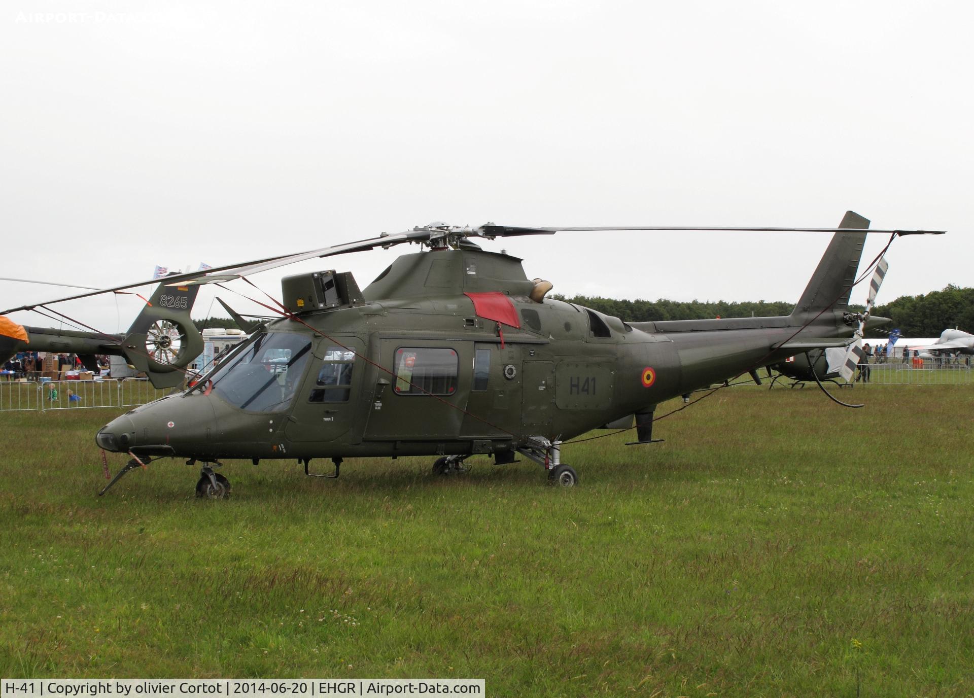 H-41, Agusta A-109BA C/N 0341, airshow 2014