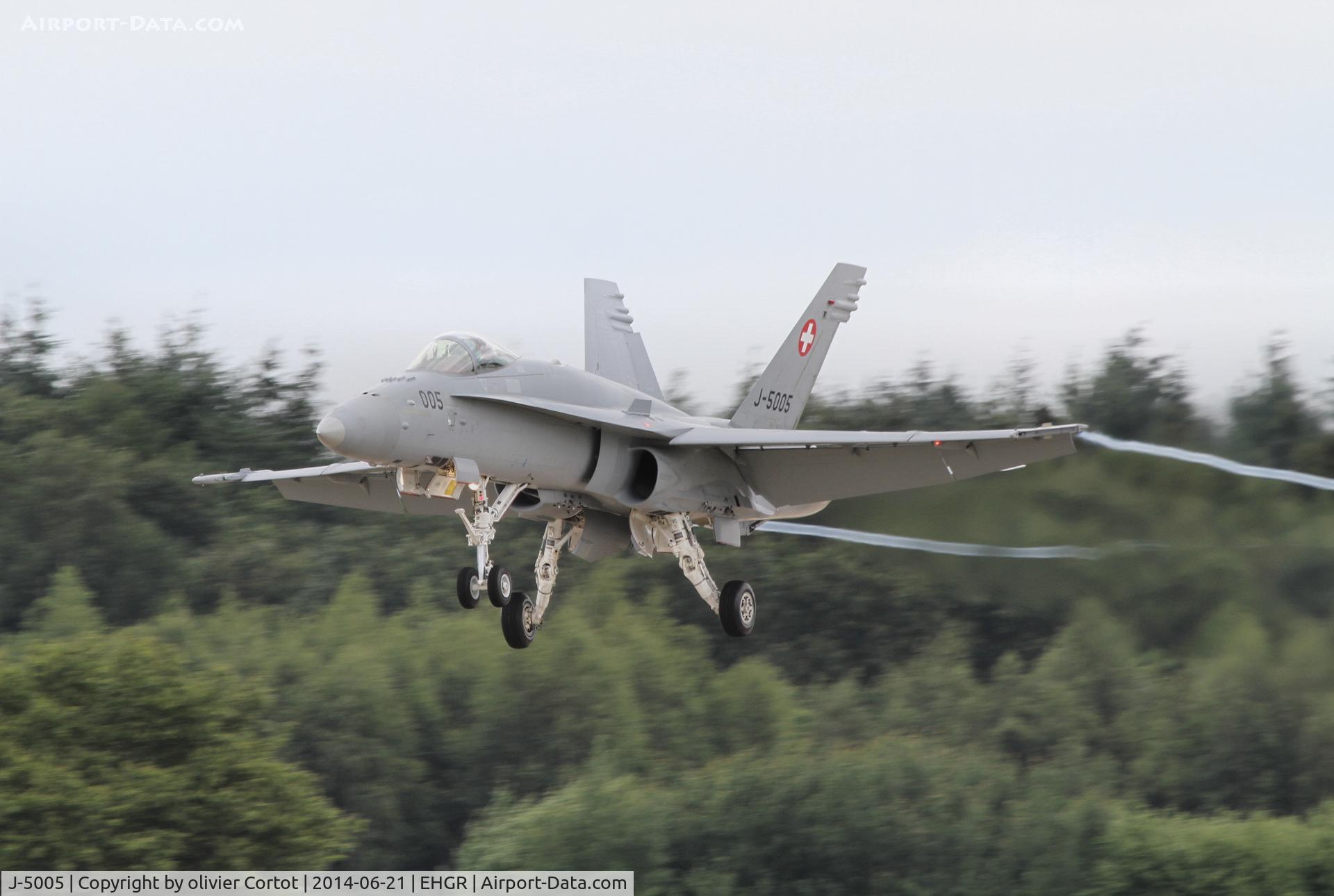 J-5005, McDonnell Douglas F/A-18C Hornet C/N 1327/SFC005, seconds before landing