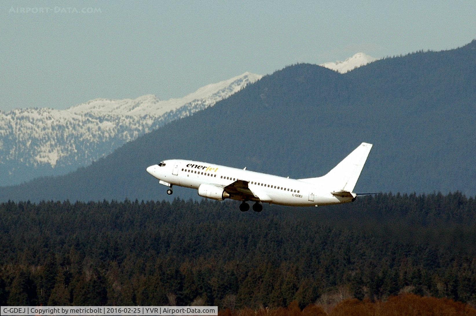 C-GDEJ, 2004 Boeing 737-73V C/N 32427, Departure from YVR
