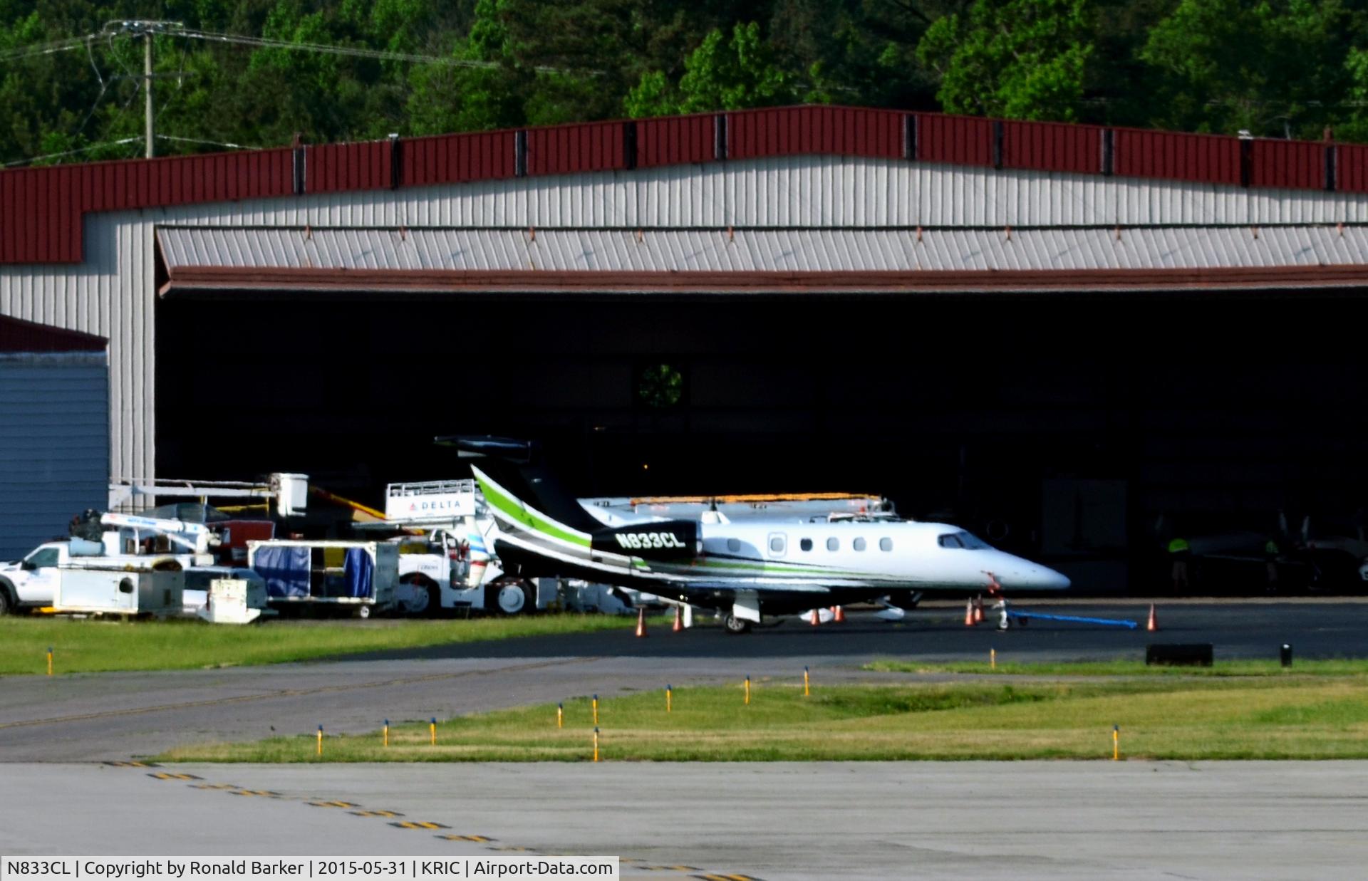 N833CL, 2010 Embraer EMB-505 Phenom 300 C/N 50500029, On the ramp Richmond