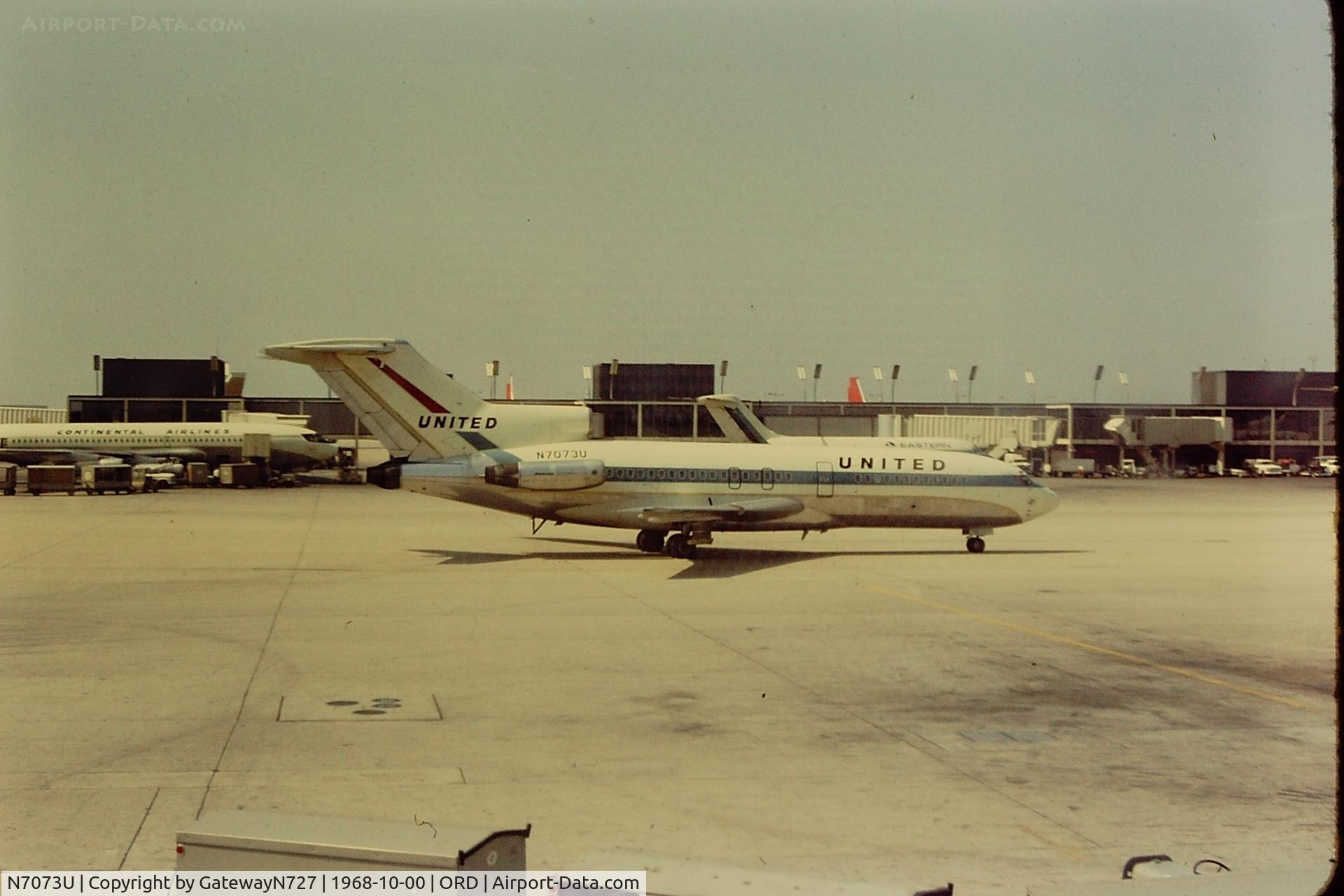 N7073U, 1966 Boeing 727-22 C/N 19086, In the Eastern Alley at ORD.