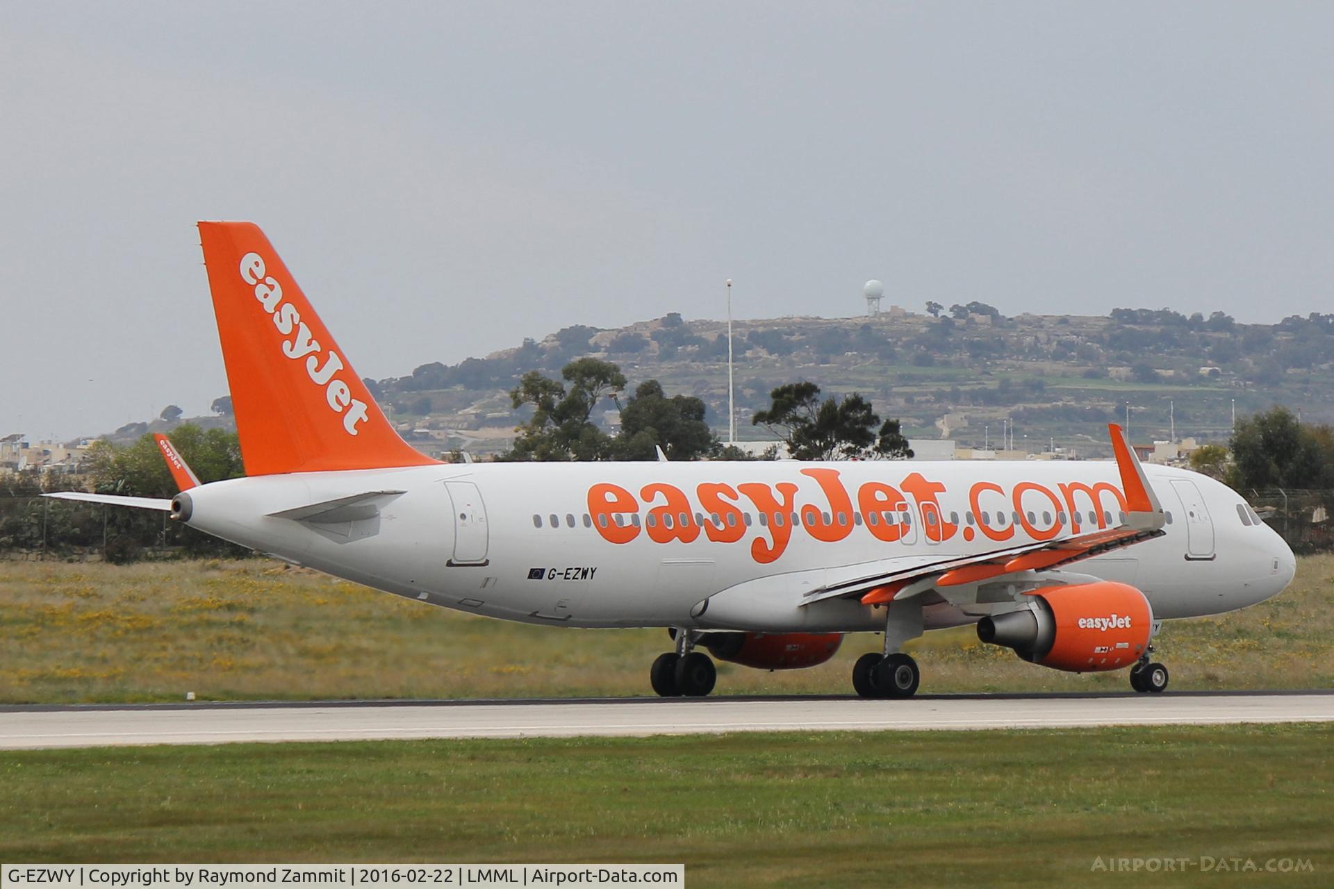 G-EZWY, 2014 Airbus A320-214 C/N 6267, A320 G-EZWY Easyjet