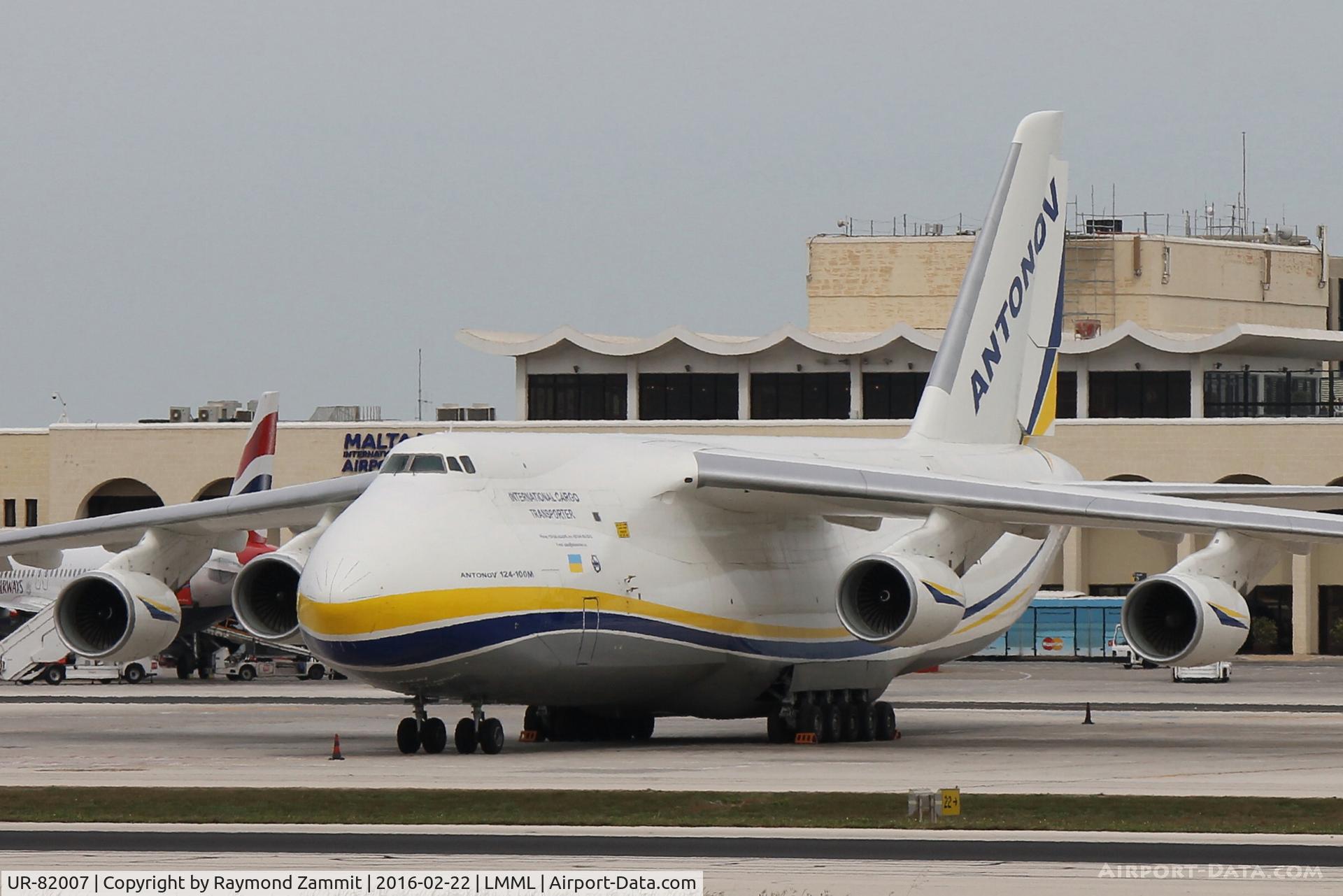 UR-82007, 1988 Antonov An-124-100 Ruslan C/N 19530501005, Antonov An-124 Ruslin UR-82007 Antonov Design Bureau