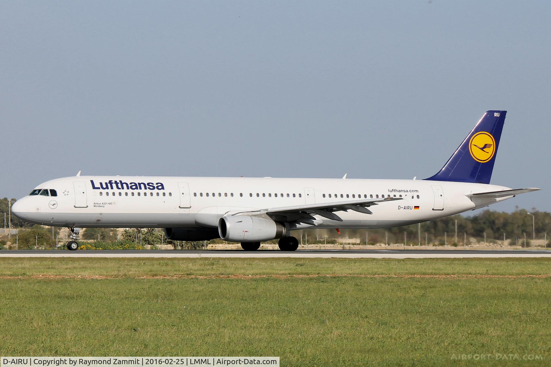 D-AIRU, 1997 Airbus A321-131 C/N 692, A321 D-AIRU Lufthansa