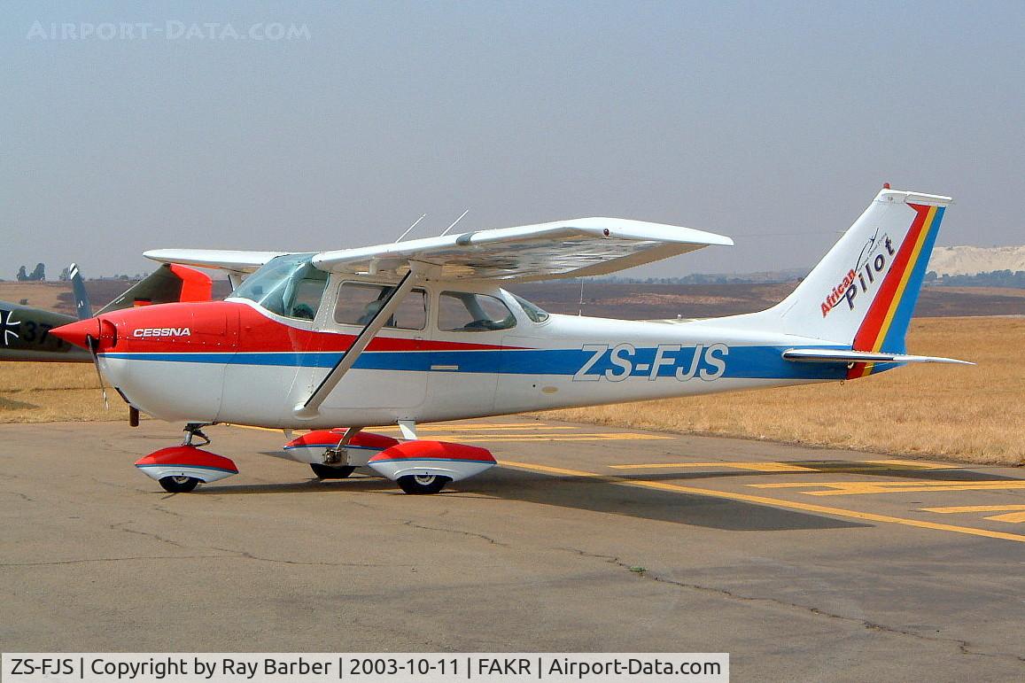 ZS-FJS, Cessna 172K Skyhawk C/N 17257164, Cessna 172K Skyhawk [172-57164] Krugersdorp~ZS 11/10/2003