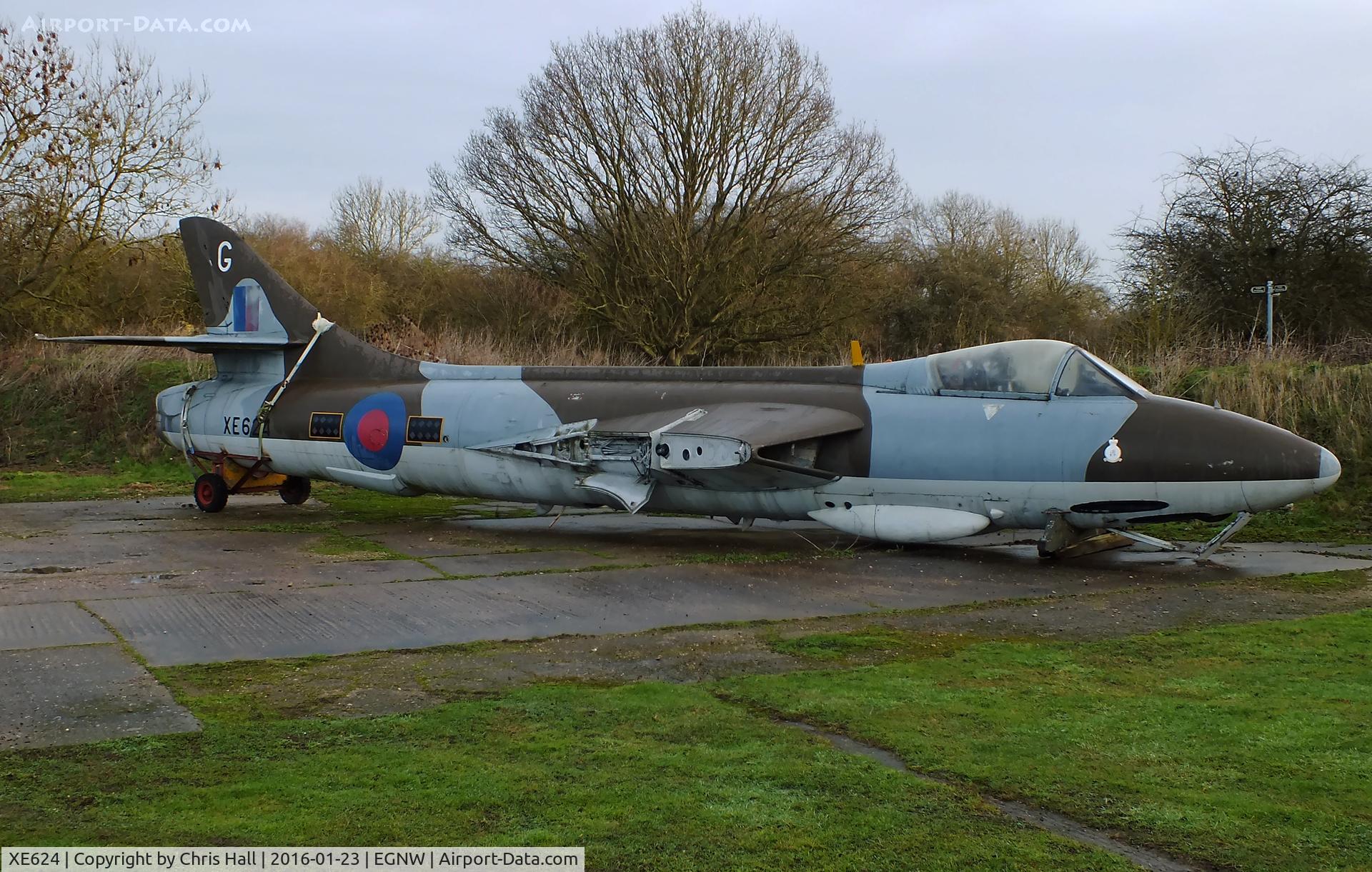 XE624, 1956 Hawker Hunter FGA.9 C/N 41H/679976, at Wickenby