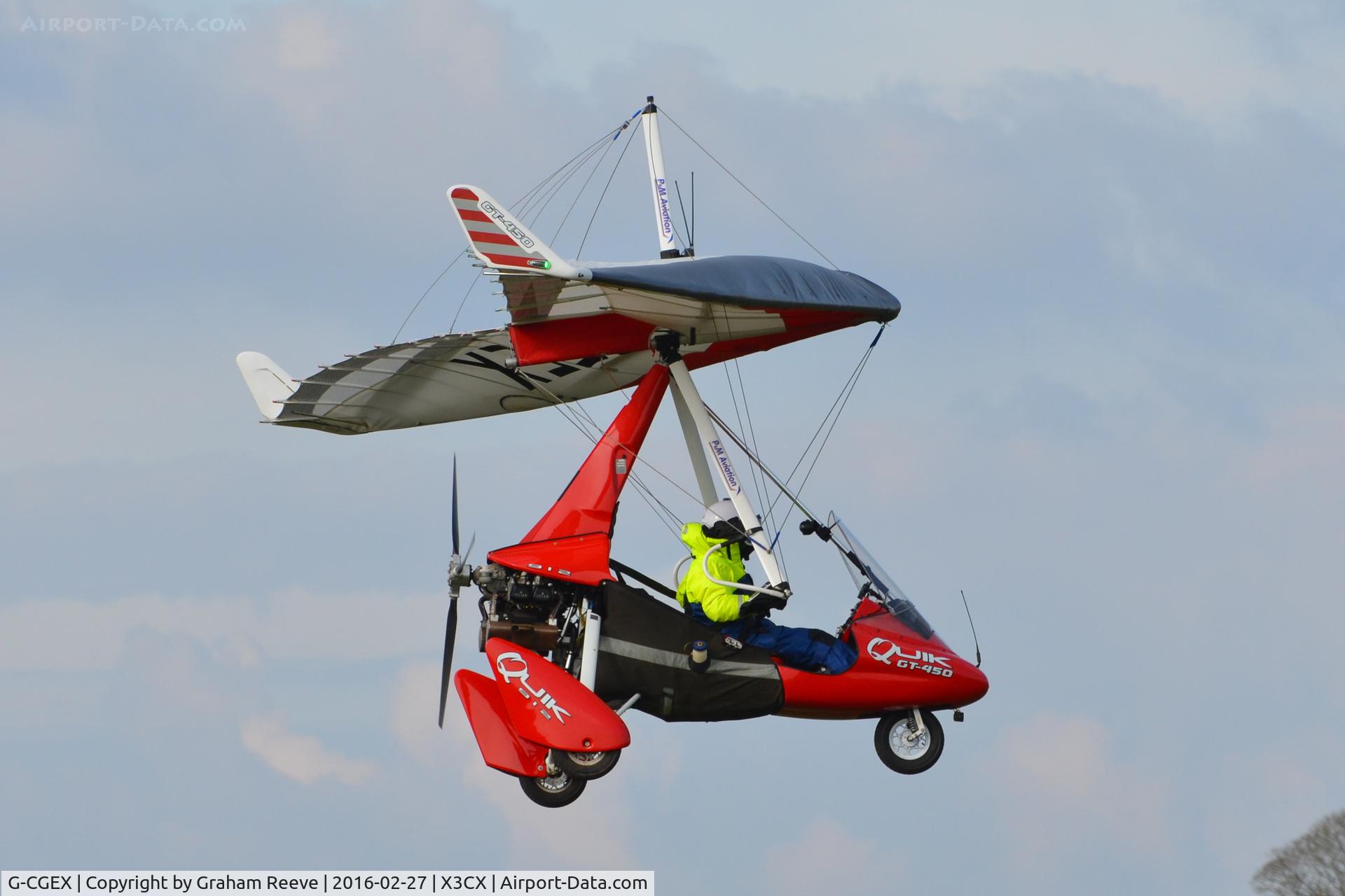 G-CGEX, 2009 P&M Aviation Quik GT450 C/N 8491, Landing at Northrepps.