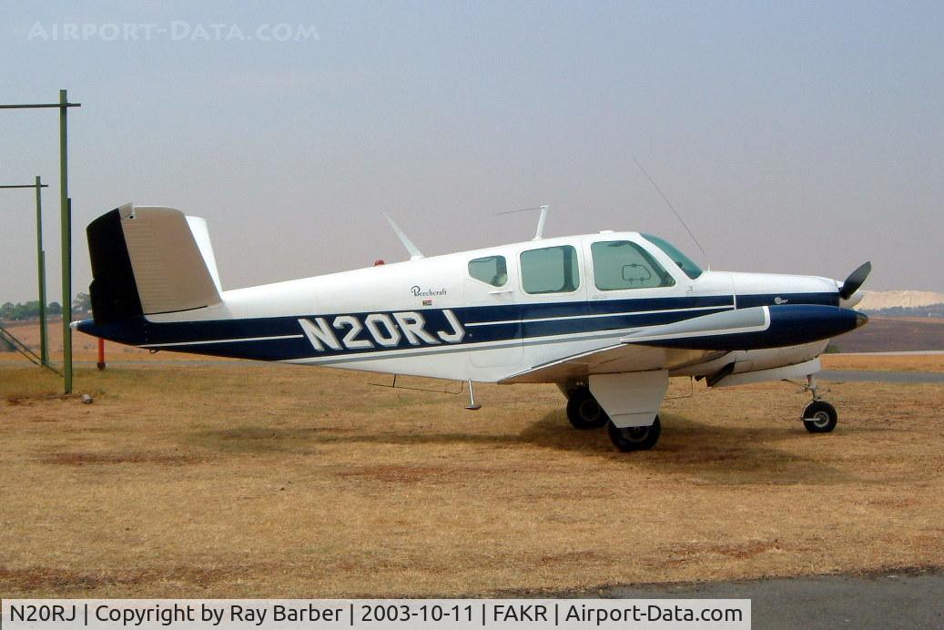 N20RJ, 1957 Beech H35 Bonanza C/N D-5193, Beech H35 Bonanza [D-5193] Krugersdorp~ZS 11/10/2003