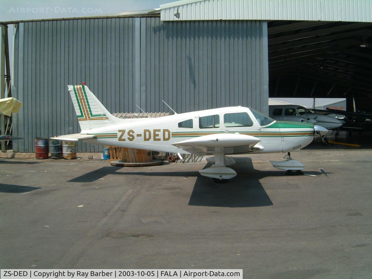 ZS-DED, Piper PA-28-235 Cherokee C/N 28-7410061, Piper PA-28-235 Cherokee [28-7410061] Lanseria~ZS 05/10/2003