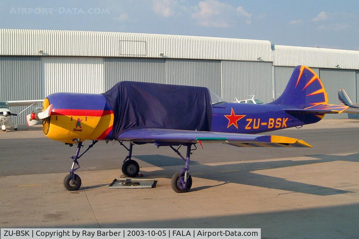 ZU-BSK, 1985 Yakovlev Yak-52 C/N 855401, Yakovlev Yak-52 [855401] Lanseria~ZS 05/10/2003