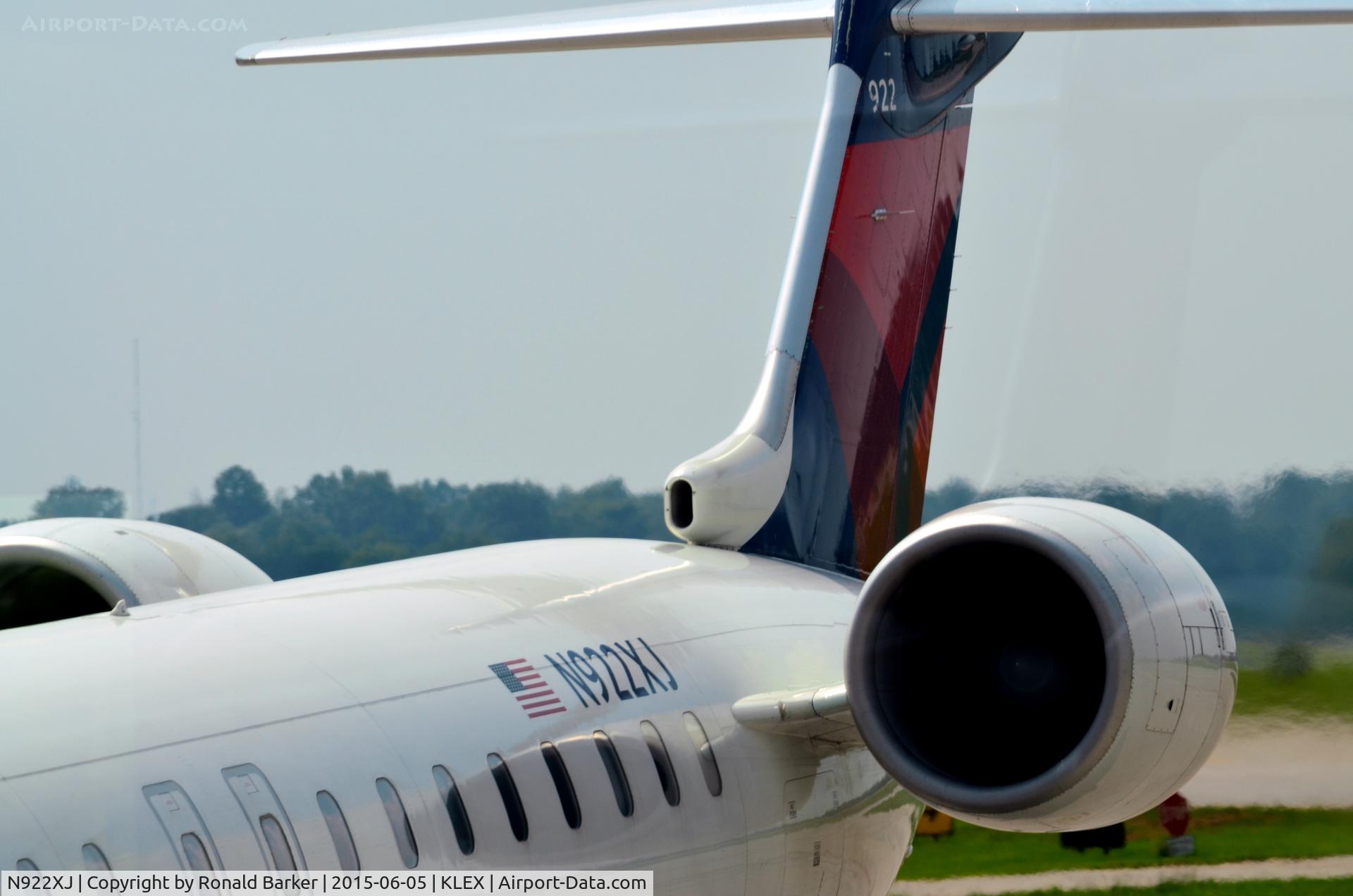 N922XJ, 2008 Bombardier CRJ-900LR (CL-600-2D24) C/N 15174, At the gate Lexington