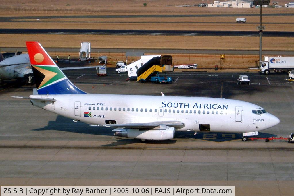ZS-SIB, 1981 Boeing 737-244 C/N 22581, Boeing 737-244 [22581] (South African Airways) Johannesburg Int~ZS 06/10/2003