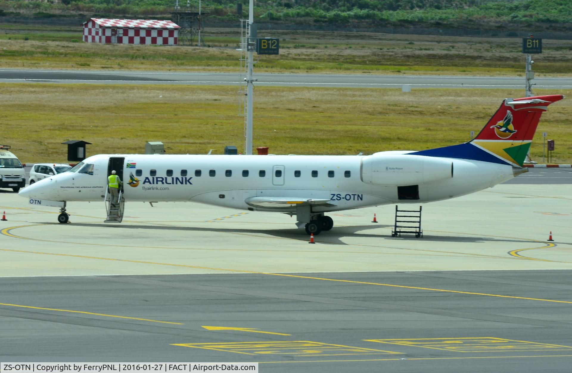 ZS-OTN, 2001 Embraer ERJ-135LR (EMB-135LR) C/N 145491, SA Airlink ERJ135