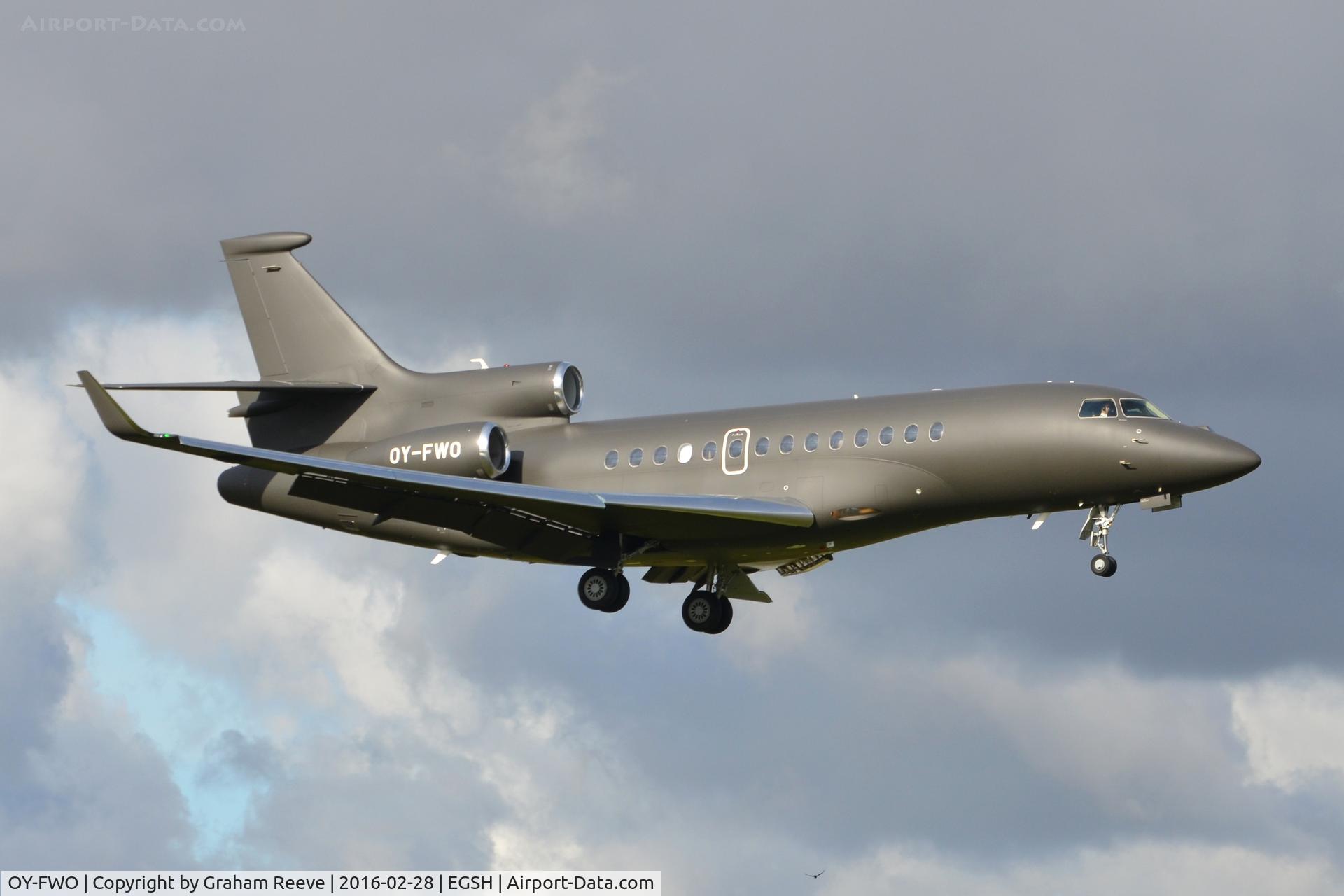OY-FWO, 2013 Dassault Falcon 7X C/N 198, Landing at Norwich.