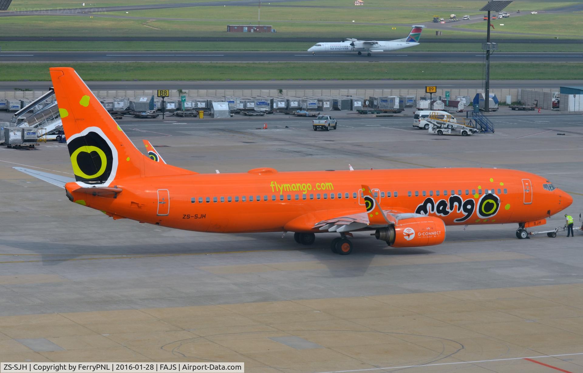 ZS-SJH, 2000 Boeing 737-8BG C/N 32354, Mango B738  pushed-back.