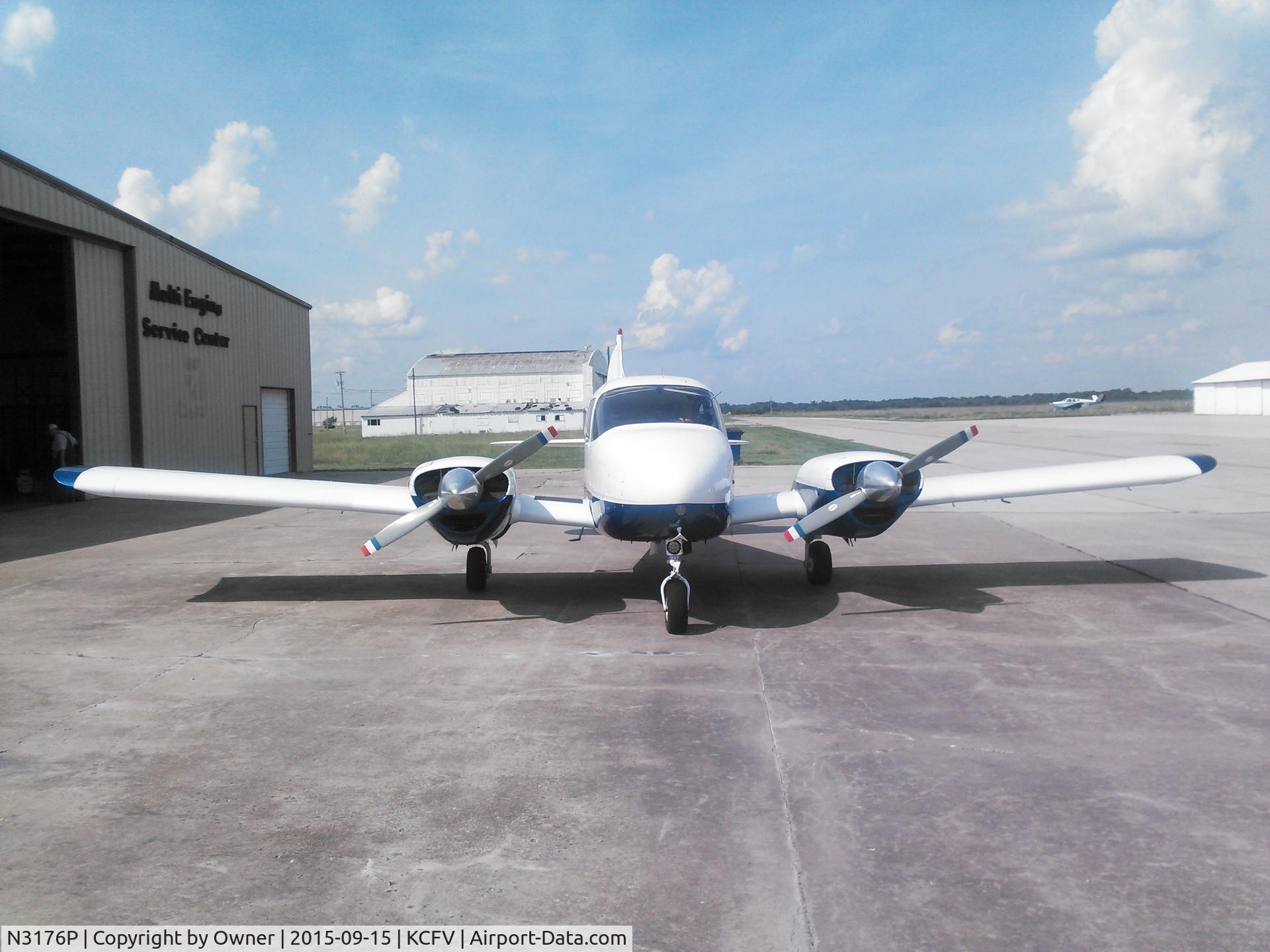 N3176P, 1957 Piper PA-23-150 Apache C/N 23-1112, N3176P