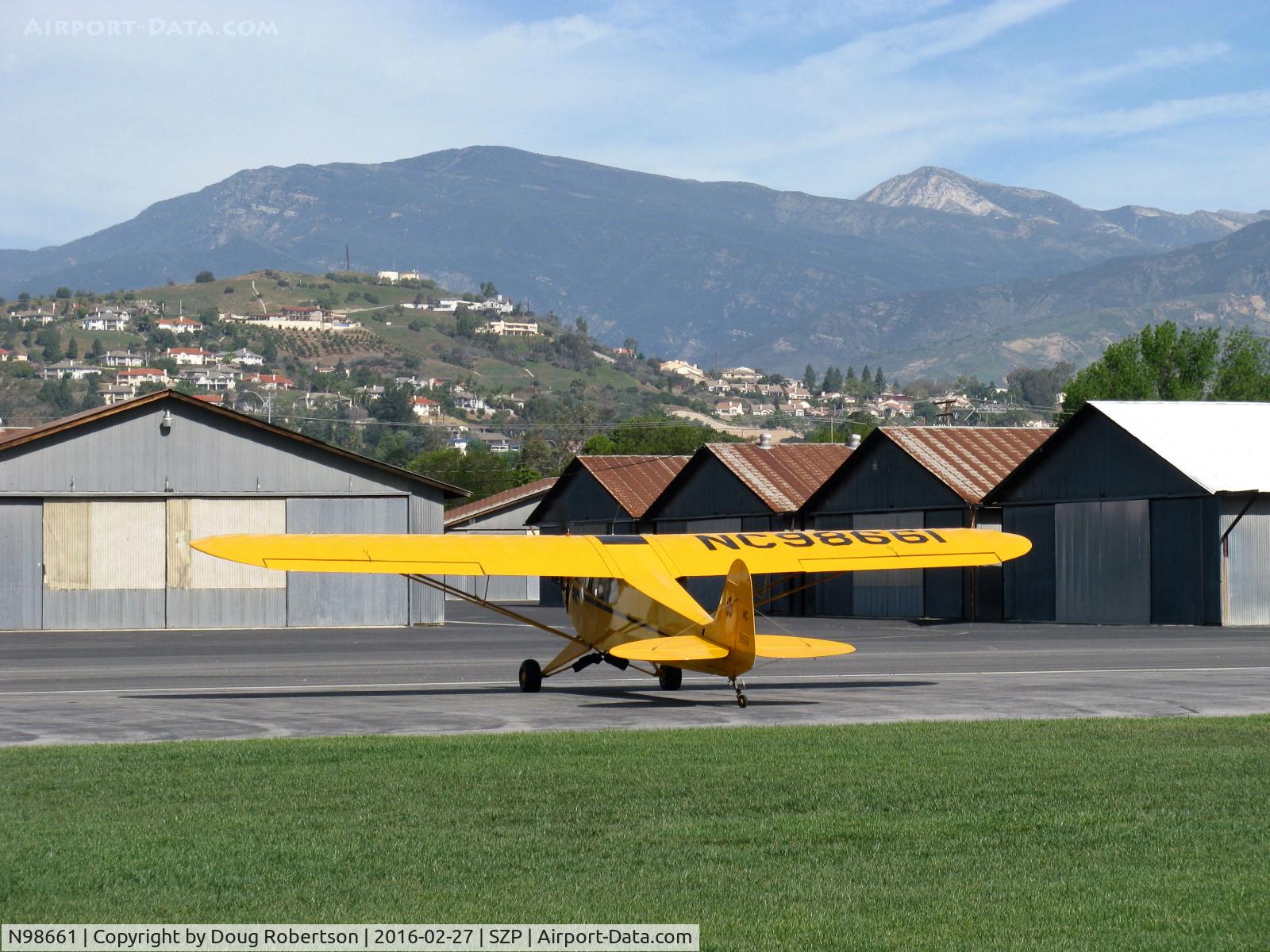 N98661, 1946 Piper J3C-65 Cub Cub C/N 18890, 1946 Piper J3C-65 CUB, Continental C75 75 Hp upgrade, taxi off Rwy 22L grass