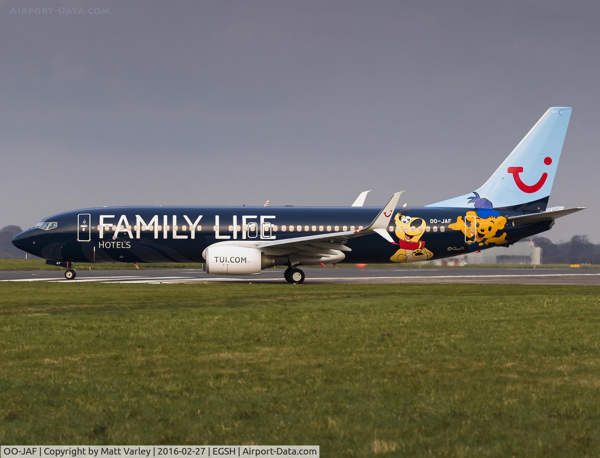 OO-JAF, 2007 Boeing 737-8K5 C/N 35133, Family Life colour scheme...