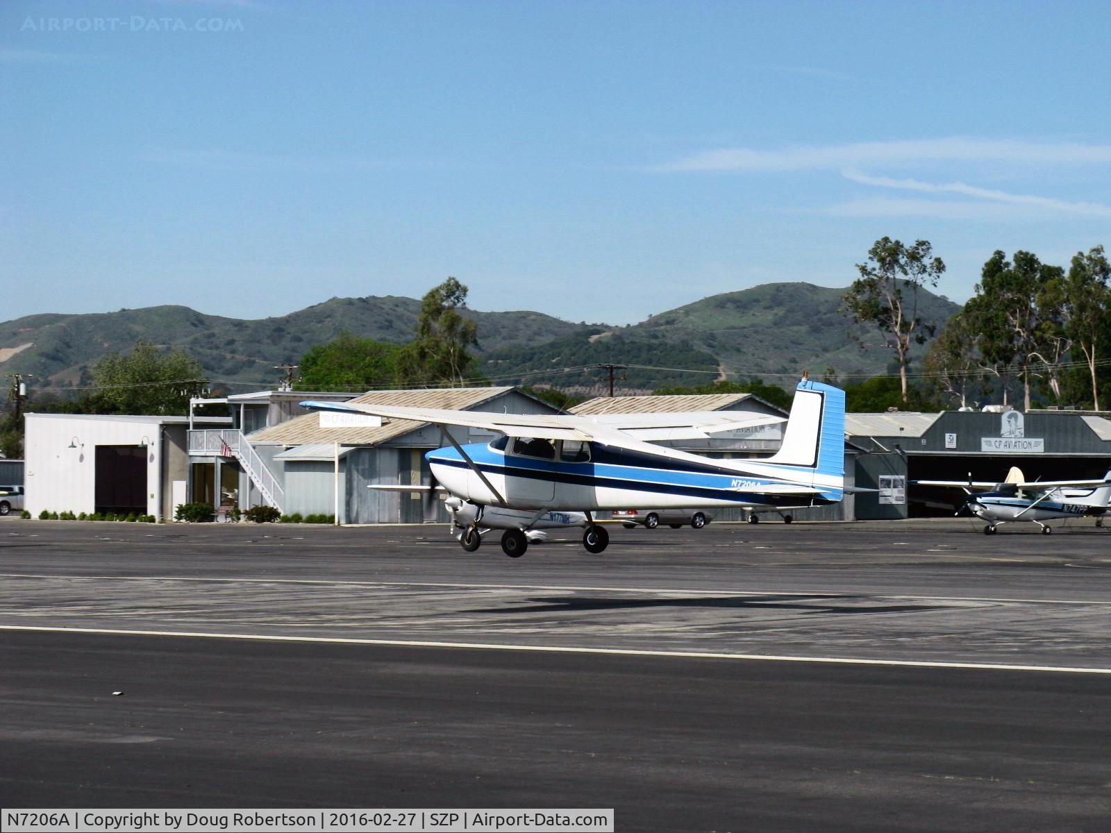 N7206A, 1956 Cessna 172 C/N 29306, 1956 Cessna 172, Continental O-300 145 Hp 6 cylinder, 1,800 hrs TBO, First year of production, landing Rwy 22