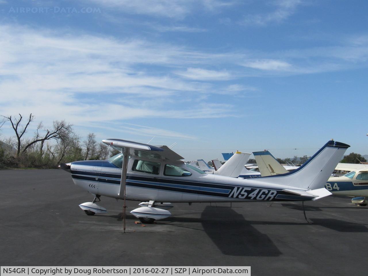 N54GR, 1969 Cessna 182M Skylane C/N 18259779, 1969 Cessna 182M SKYLANE, Continental O-470 230 Hp, this tiedown area slopes upward toward the river.