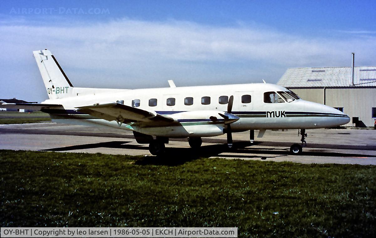 OY-BHT, 1978 Embraer EMB-110P2 Bandeirante C/N 110161, Copenhagen 5.5.86