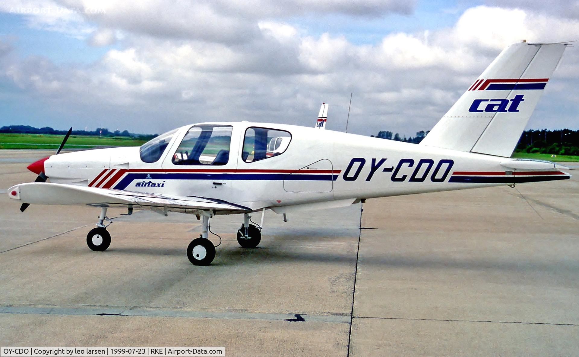 OY-CDO, 1988 Socata TB-9 Tampico C/N 883, Roskilde 23.7.99