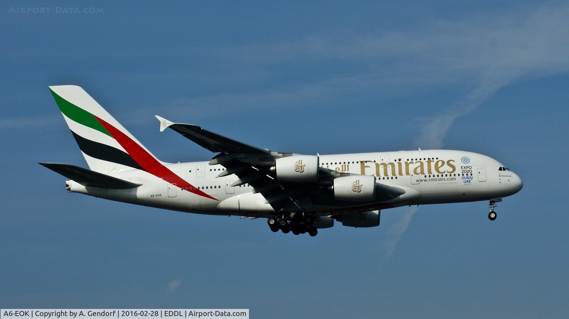 A6-EOK, 2015 Airbus A380-861 C/N 184, Emirates, is here on short finals at Düsseldorf Int'l(EDDL)