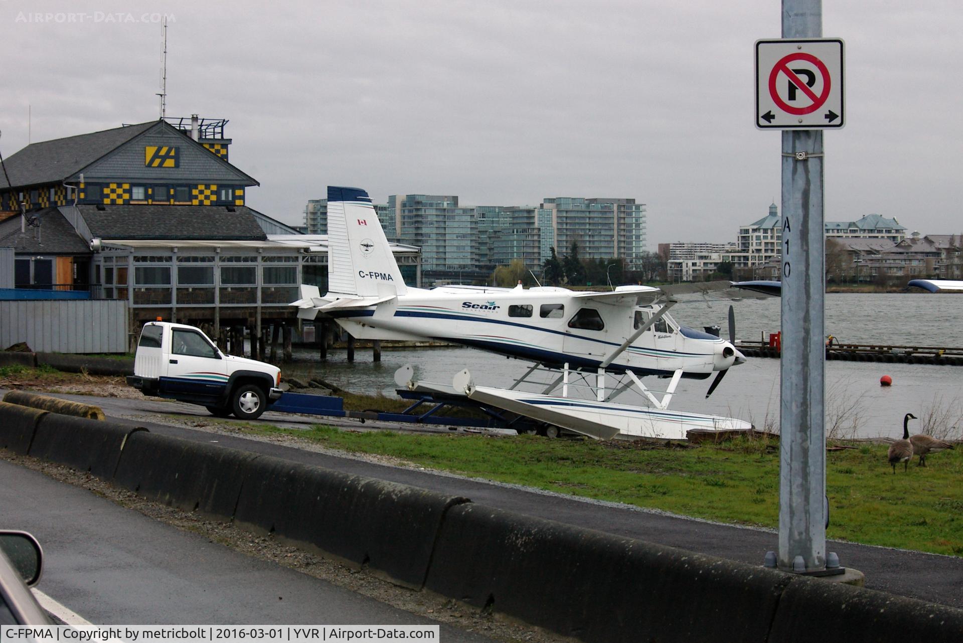 C-FPMA, 1966 De Havilland Canada DHC-2 Turbo Beaver Mk.3 C/N 1625TB15, Being pushed into position for departure