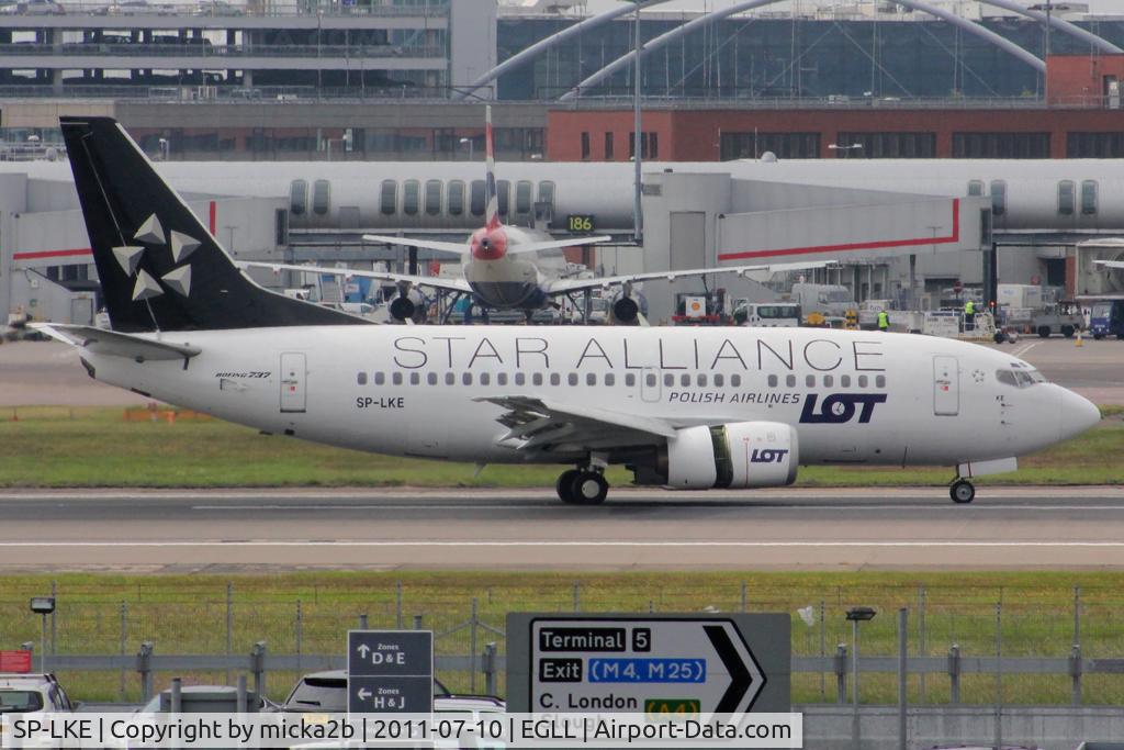SP-LKE, 1993 Boeing 737-55D C/N 27130, Taxiing