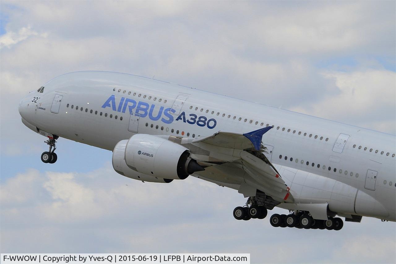 F-WWOW, 2005 Airbus A380-841 C/N 001, Airbus A380-841, Take off rwy 21, Paris-Le Bourget (LFPB-LBG) Air show 2015