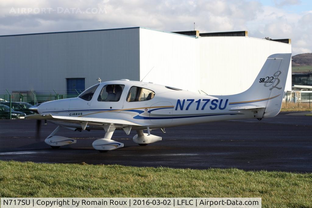 N717SU, 2004 Cirrus SR22 G2 C/N 0969, Parked