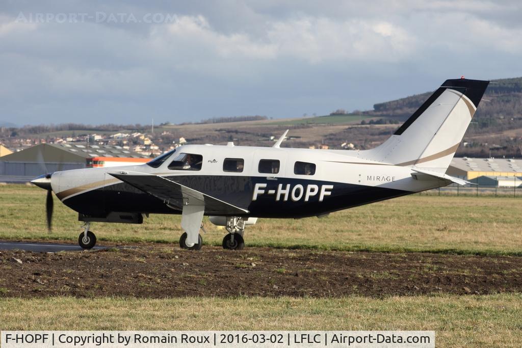 F-HOPF, Piper PA-46-350P Malibu Mirage Malibu Mirage C/N 4636630, Parked