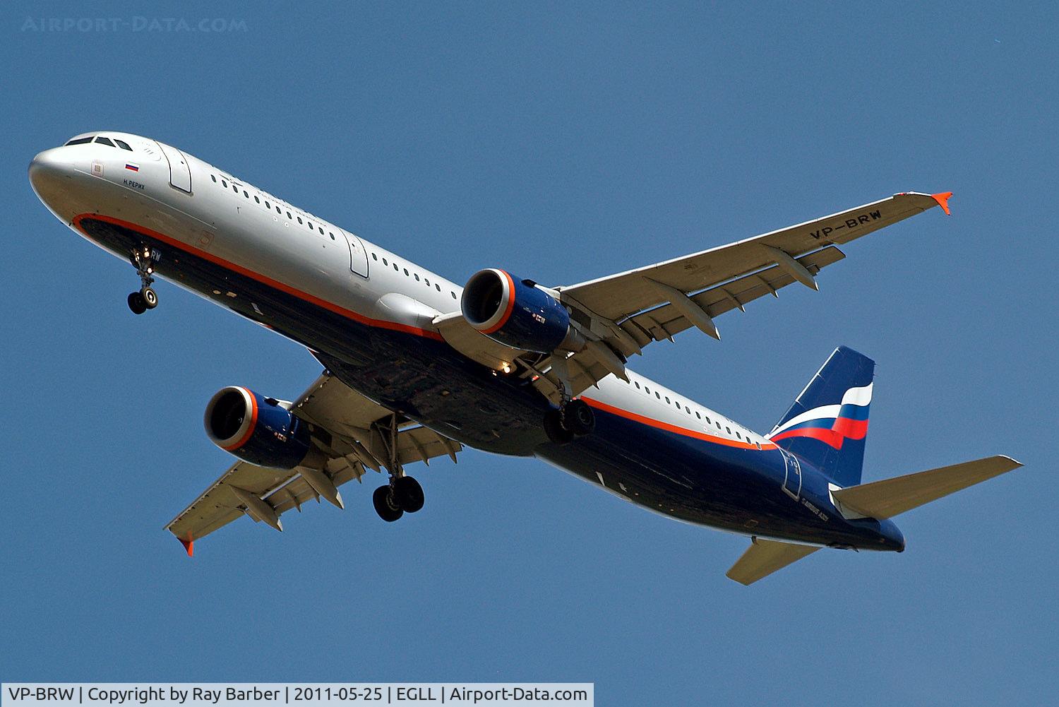 VP-BRW, 2007 Airbus A321-211 C/N 3191, Airbus A321-211 [3191] (Aeroflot Russian Airlines) Home~G 25/05/2011. On approach 27R.