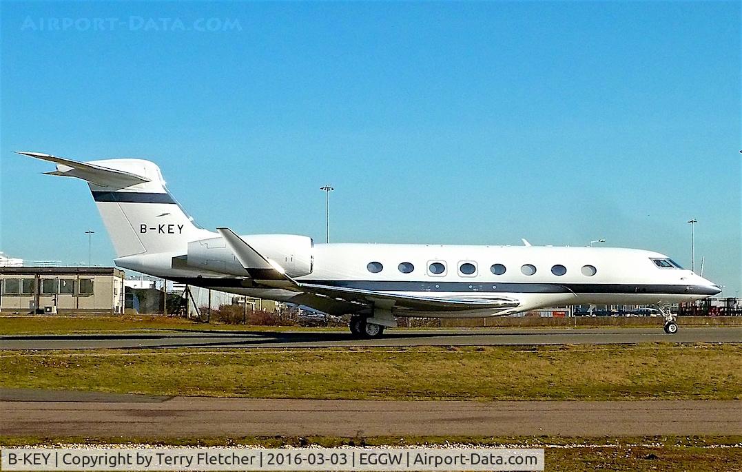 B-KEY, 2014 Gulfstream Aerospace G650 (G-VI) C/N 6098, 2014 Gulfstream Aerospace G650, c/n: 6098 at Luton