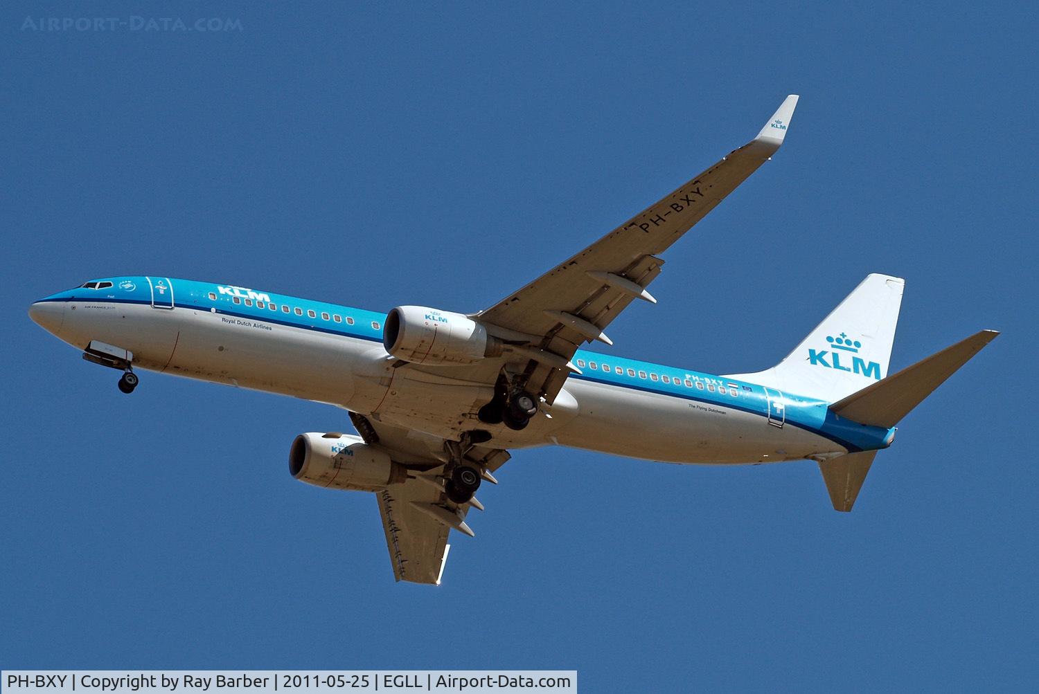 PH-BXY, 2008 Boeing 737-8K2 C/N 30372, Boeing 737-8K2 [30372] (KLM-Royal Dutch Airlines) Home~G 25/05/2011. On approach 27R.