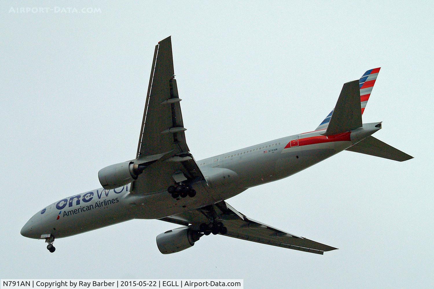 N791AN, 2000 Boeing 777-223/ER C/N 30254, Boeing 777-223ER [30254] (American Airlines) Home~G 22/05/2015. On approach 27R.