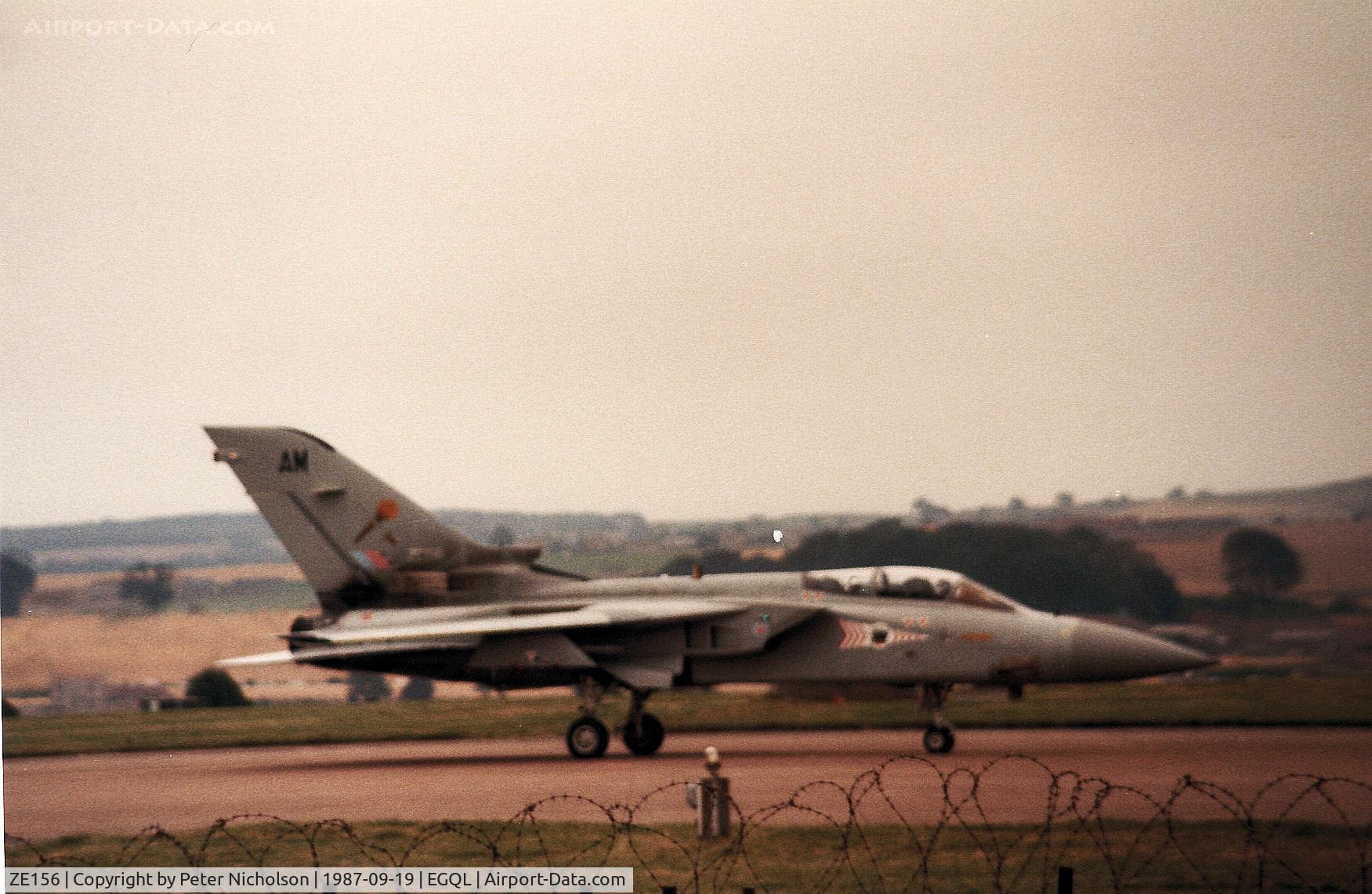ZE156, 1986 Panavia Tornado F.3 C/N 497/AS012/3225, Tornado F.3 of 229 Operational Conversion Unit in action at the 1987 RAF Leuchars Airshow.