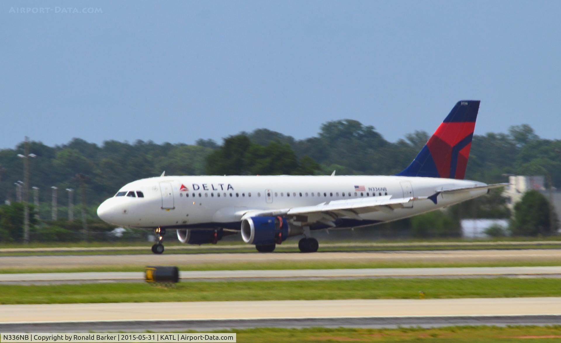 N336NB, 2002 Airbus A319-114 C/N 1683, Landing Atlanta
