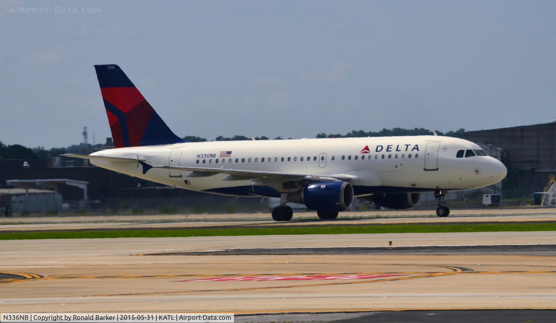 N336NB, 2002 Airbus A319-114 C/N 1683, Taxi to parking Atlanta