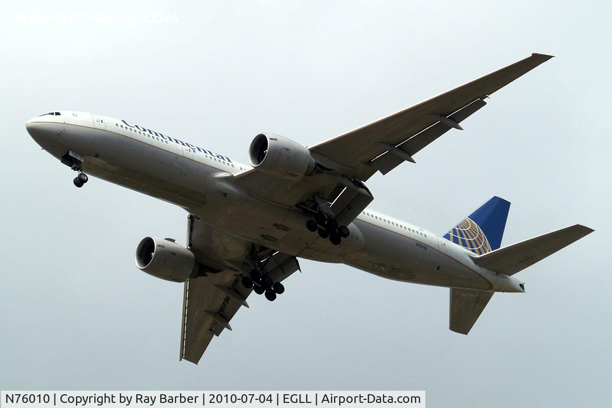 N76010, 1999 Boeing 777-224/ER C/N 29480, Boeing 777-224ER [29480] (Continental Airlines) Home~G 04/07/2010. On approach 27R.