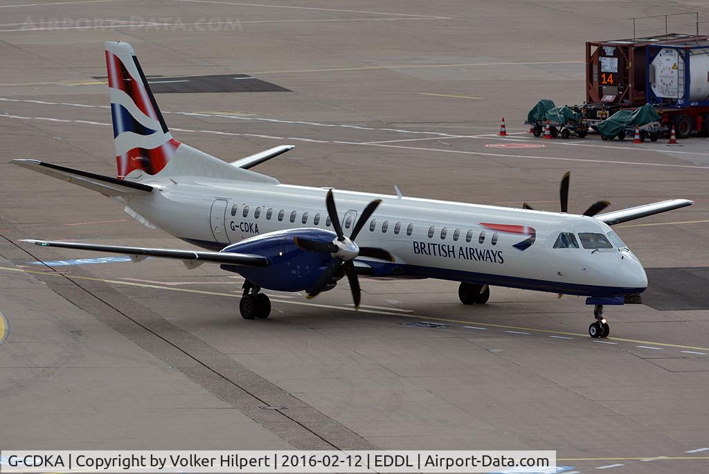 G-CDKA, 1993 Saab 2000 C/N 2000-006, at dus