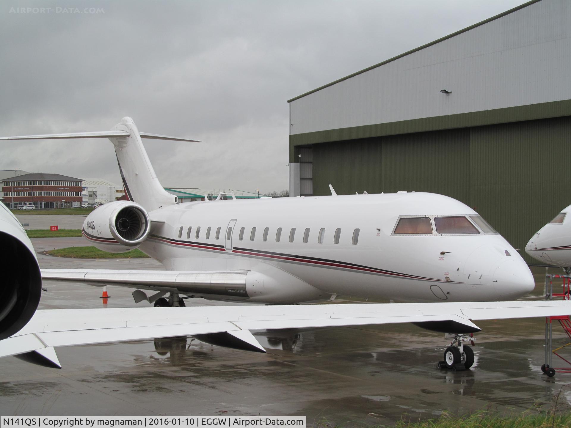 N141QS, 2012 Bombardier BD-700-1A10 Global 6000 C/N 9479, at biz hub luton