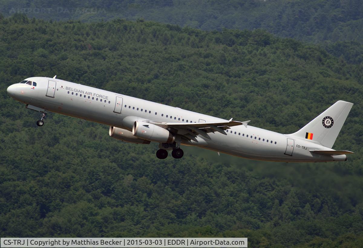 CS-TRJ, 1999 Airbus A321-231 C/N 1004, CS-TRJ