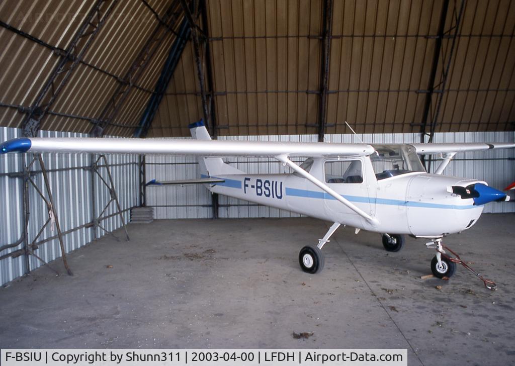 F-BSIU, Reims F150K C/N 0655, Hangared at the Airclub...