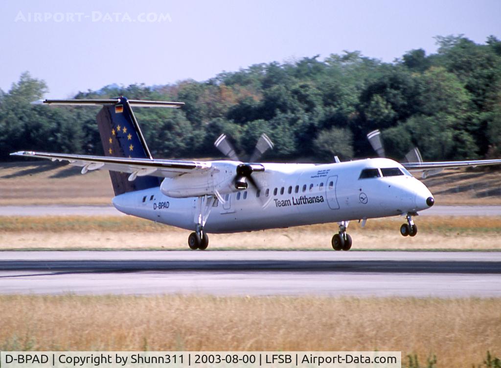 D-BPAD, 1998 De Havilland Canada DHC-8-314 Dash 8 C/N 523, On landing in Team Lufthansa c/s