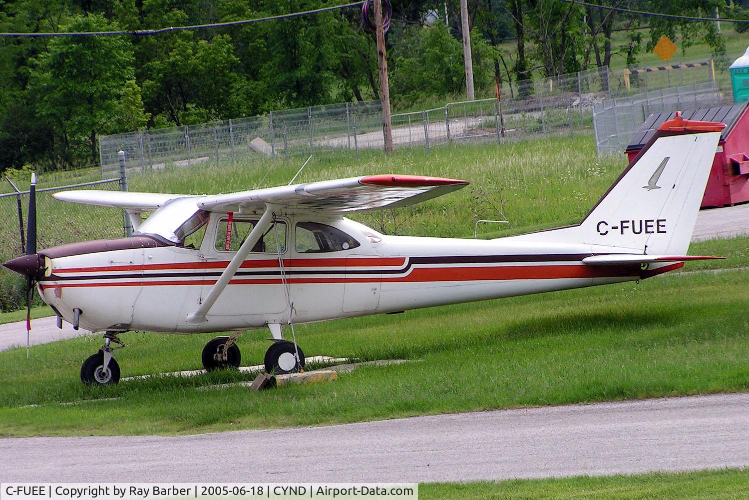 C-FUEE, 1966 Cessna 172G C/N 17254129, Cessna 172G Skyhawk [172-54129] Gatineau~C 18/06/2005